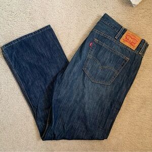 Levi's Strauss Medium Dark Wash 100% Cotton Blue Jeans 527 Slim Bootcut 42 x 30